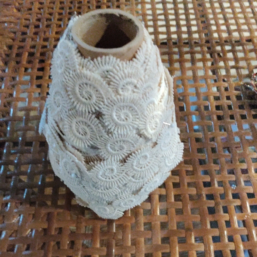 Amazing Lace Cream Decorative Accent